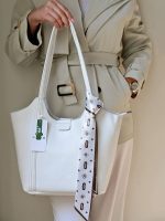 کیف دوشی زنانه بنو مدل تمنا کد BENO 4930 - Image 7