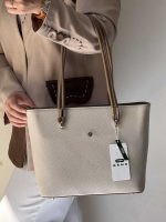 کیف دوشی زنانه بنو مدل کیانا کد BENO 4985