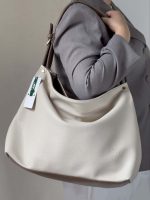 کیف دوشی زنانه بنو مدل دایانا کد BENO 4993