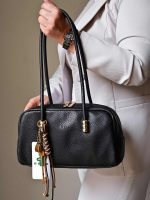 کیف دوشی زنانه بنو مدل نیارا کد BENO 5022 - Image 4