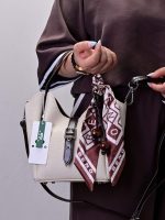کیف دستی/دوشی زنانه بنو مدل نورا کد BENO 5072 - Image 10
