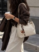 کیف دوشی زنانه بنو مدل دلوین کد BENO 5172