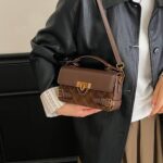 کیف دستی/دوشی زنانه وارداتی برند BAGUNZHO مدل JM-2212 - تصویر 4